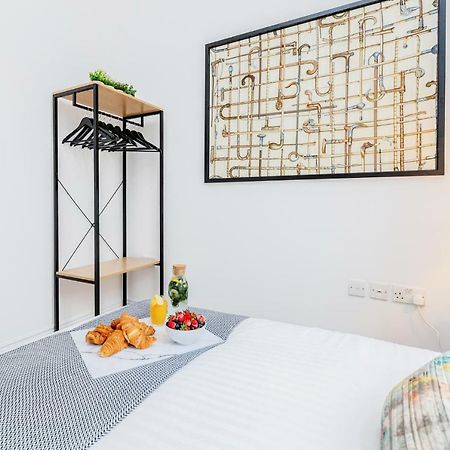 Bright & Spacious 4Beds Home - Kensington High Street-Olympia London Eksteriør billede