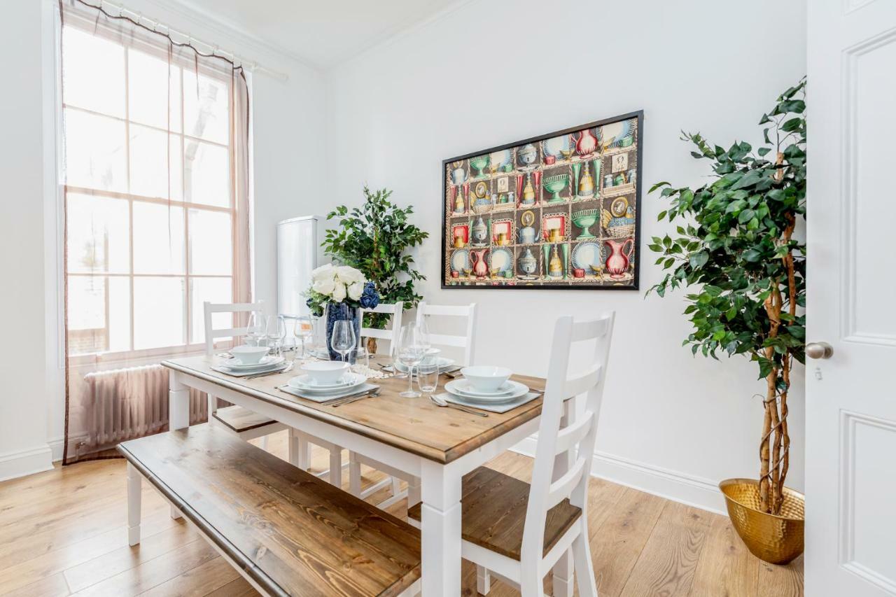 Bright & Spacious 4Beds Home - Kensington High Street-Olympia London Eksteriør billede