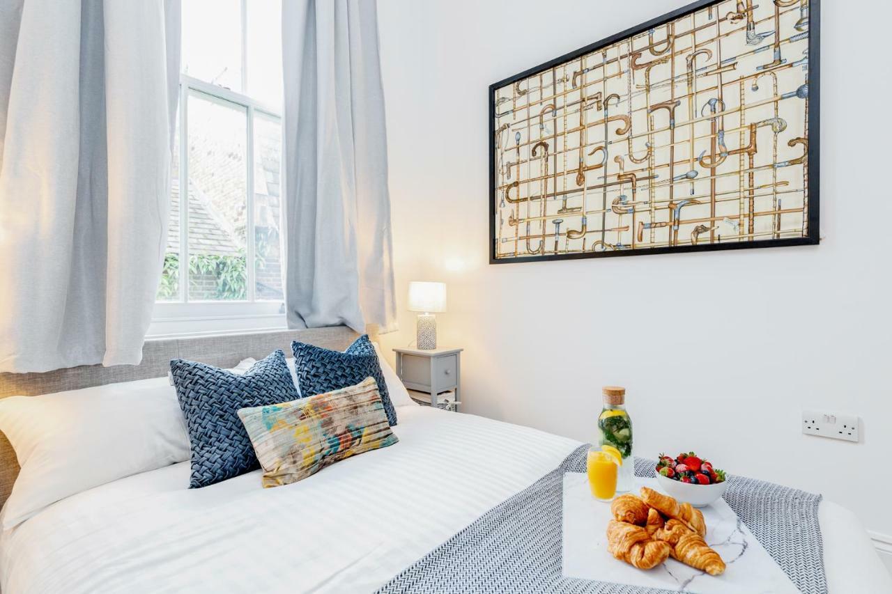 Bright & Spacious 4Beds Home - Kensington High Street-Olympia London Eksteriør billede