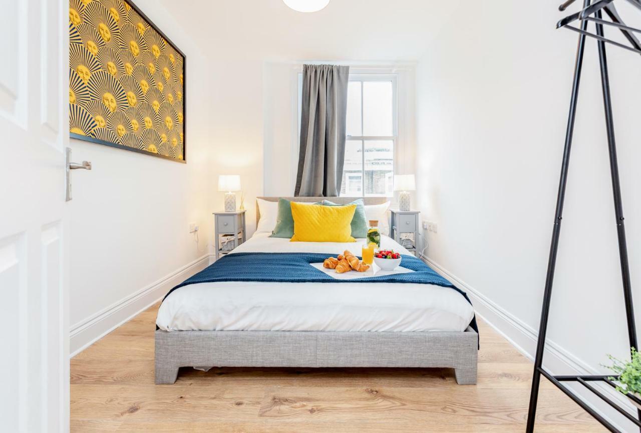 Bright & Spacious 4Beds Home - Kensington High Street-Olympia London Eksteriør billede