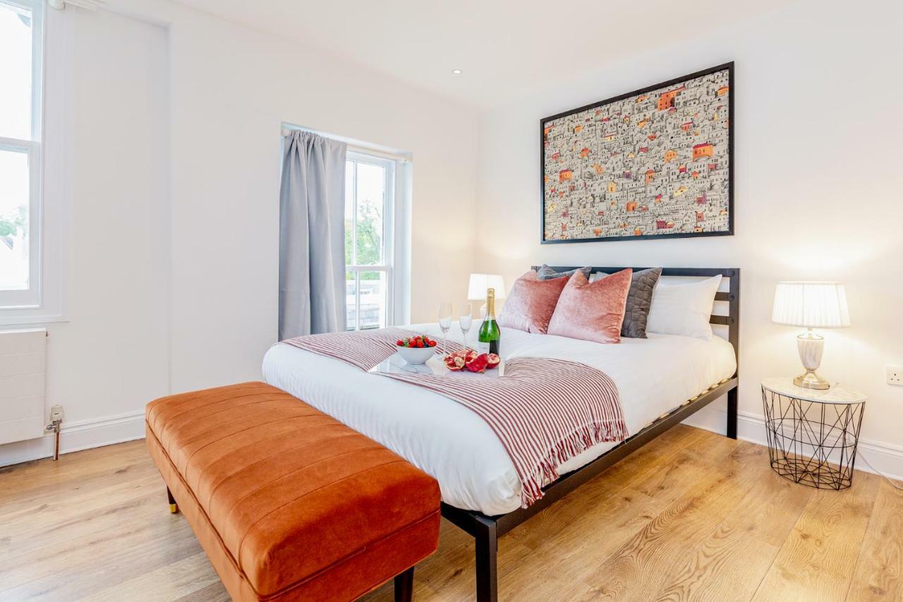 Bright & Spacious 4Beds Home - Kensington High Street-Olympia London Eksteriør billede